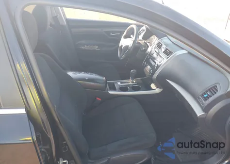 2015 Nissan Altima 2.5 S z USA, uszkodzony, nr VIN 1N4AL3APXFN874074